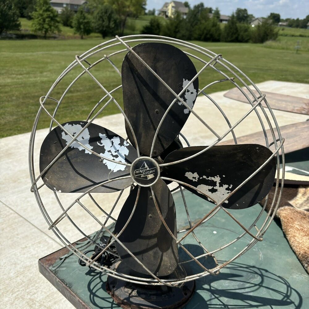 16" Emerson Art Deco Type 77648-SO? Three Speed Table Fan